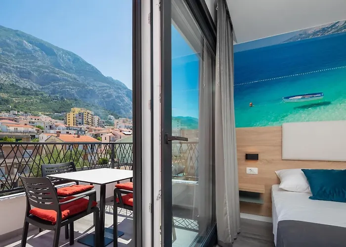 Loriana Макарська