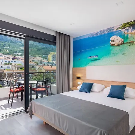 Loriana Apartament *
